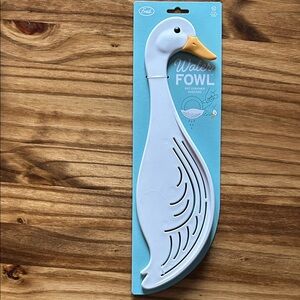 Novelty pot strainer